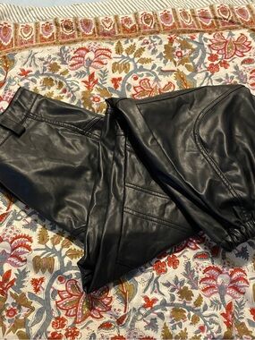 Men Pants Subcategory Prediction